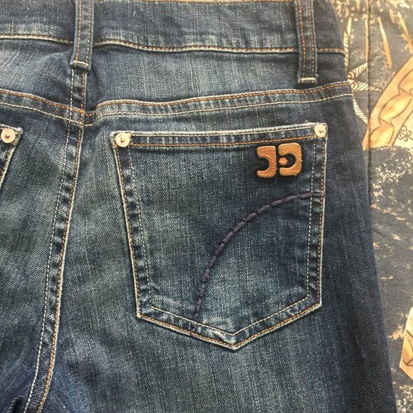 SOLD📌Joe's Jeans Slit Hem Kicker - Picture 7 of 13